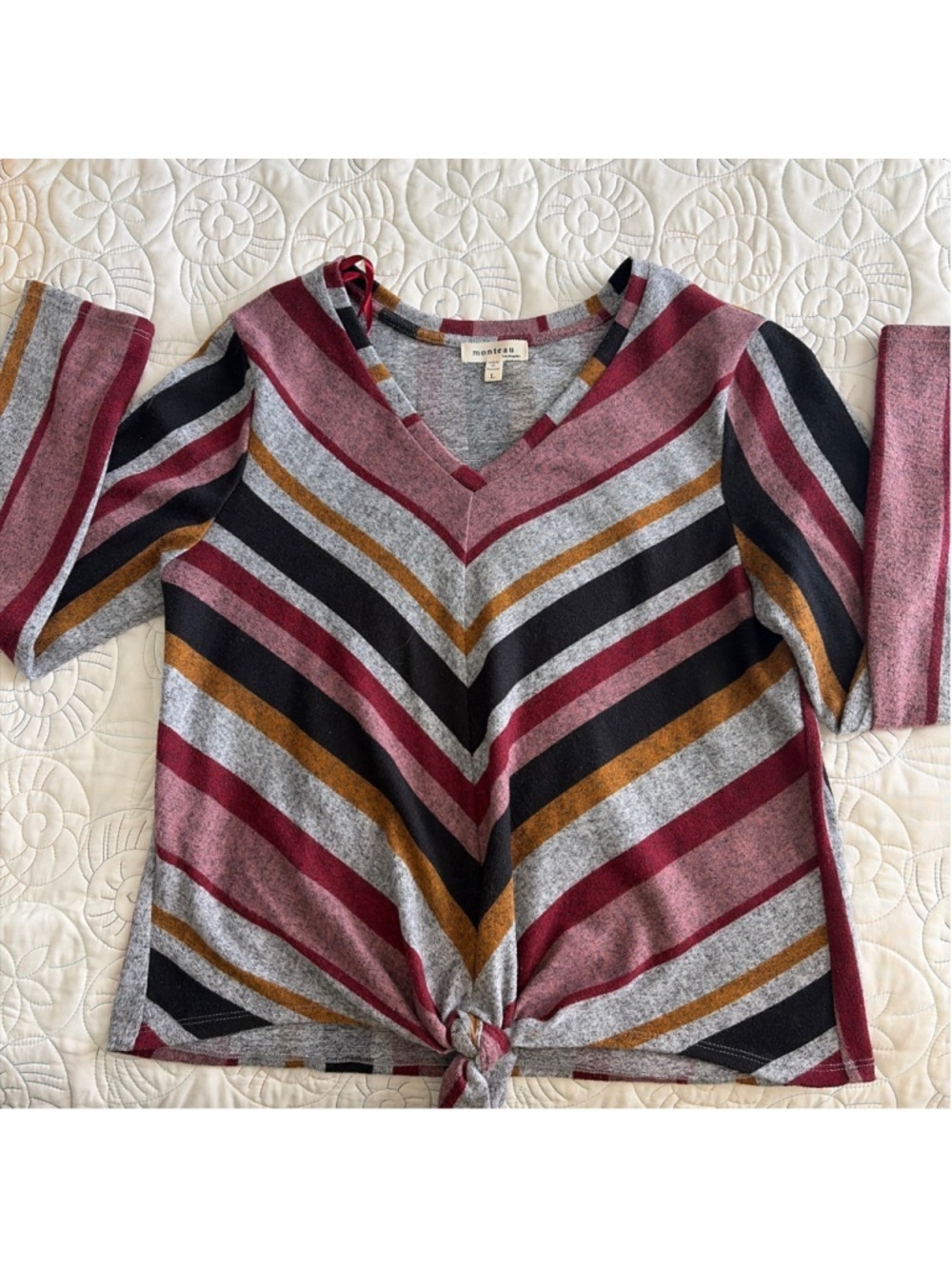Women's Monteau Long Sleeve Tee L Gray Red Striped #0064